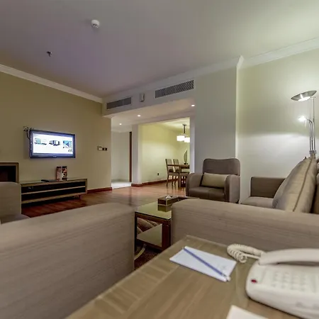 Golden Tulip Hotel Buraidah Al Qassim Exterior photo