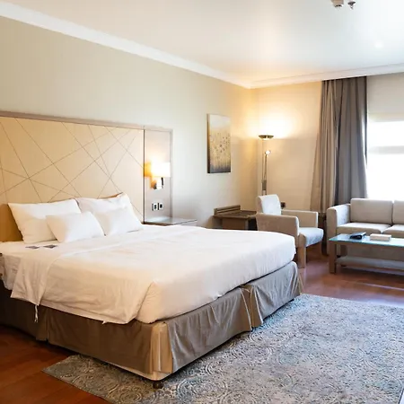 Golden Tulip Hotel Buraidah Al Qassim Exterior photo
